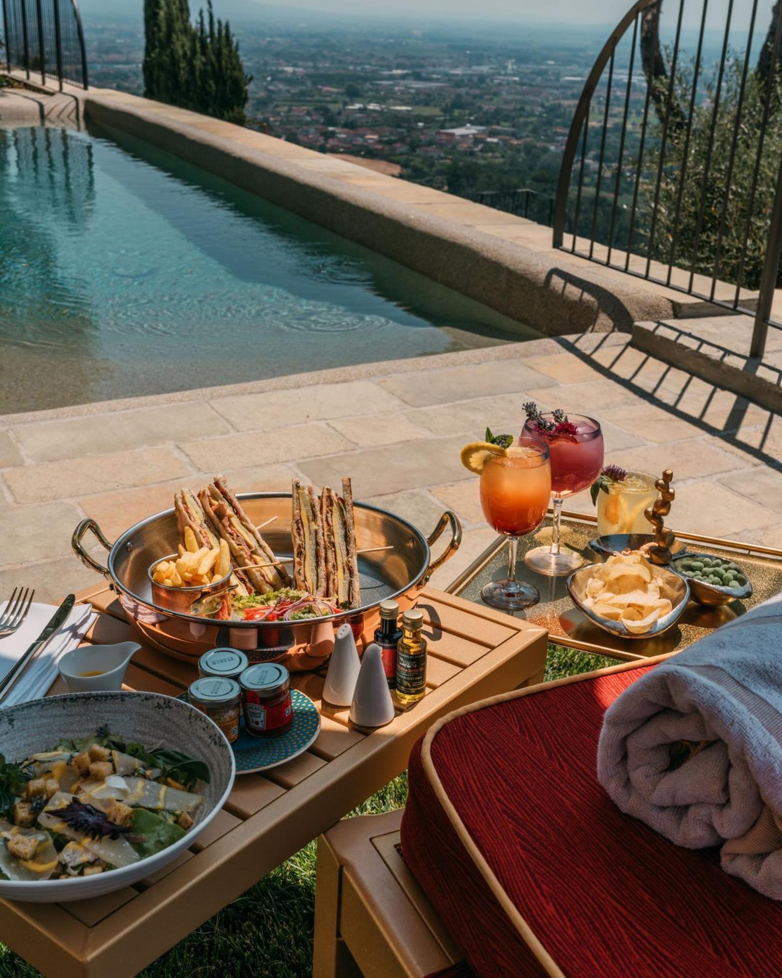 La Monastica & 5* Borgo a Buggiano